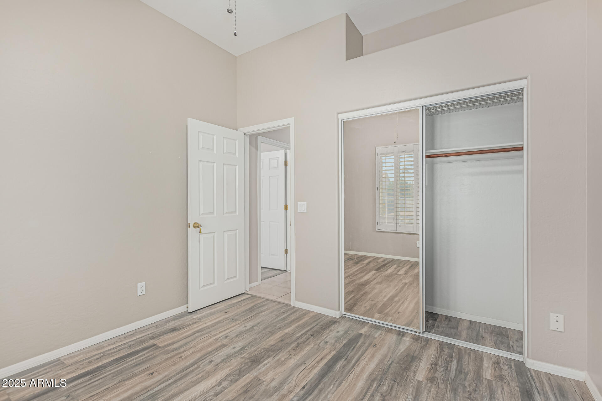 7130 E LAGUNA AZUL Avenue
