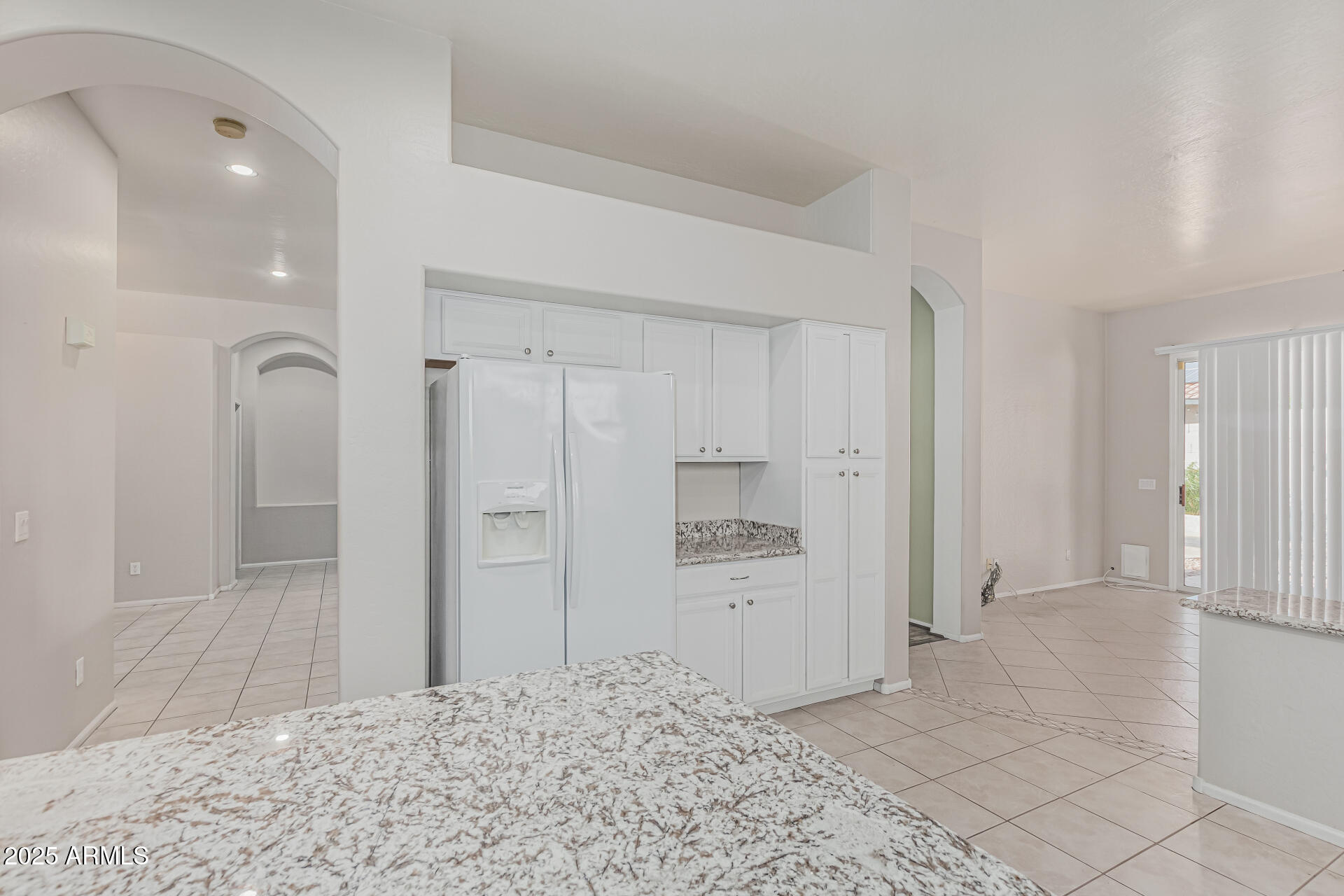 7130 E LAGUNA AZUL Avenue
