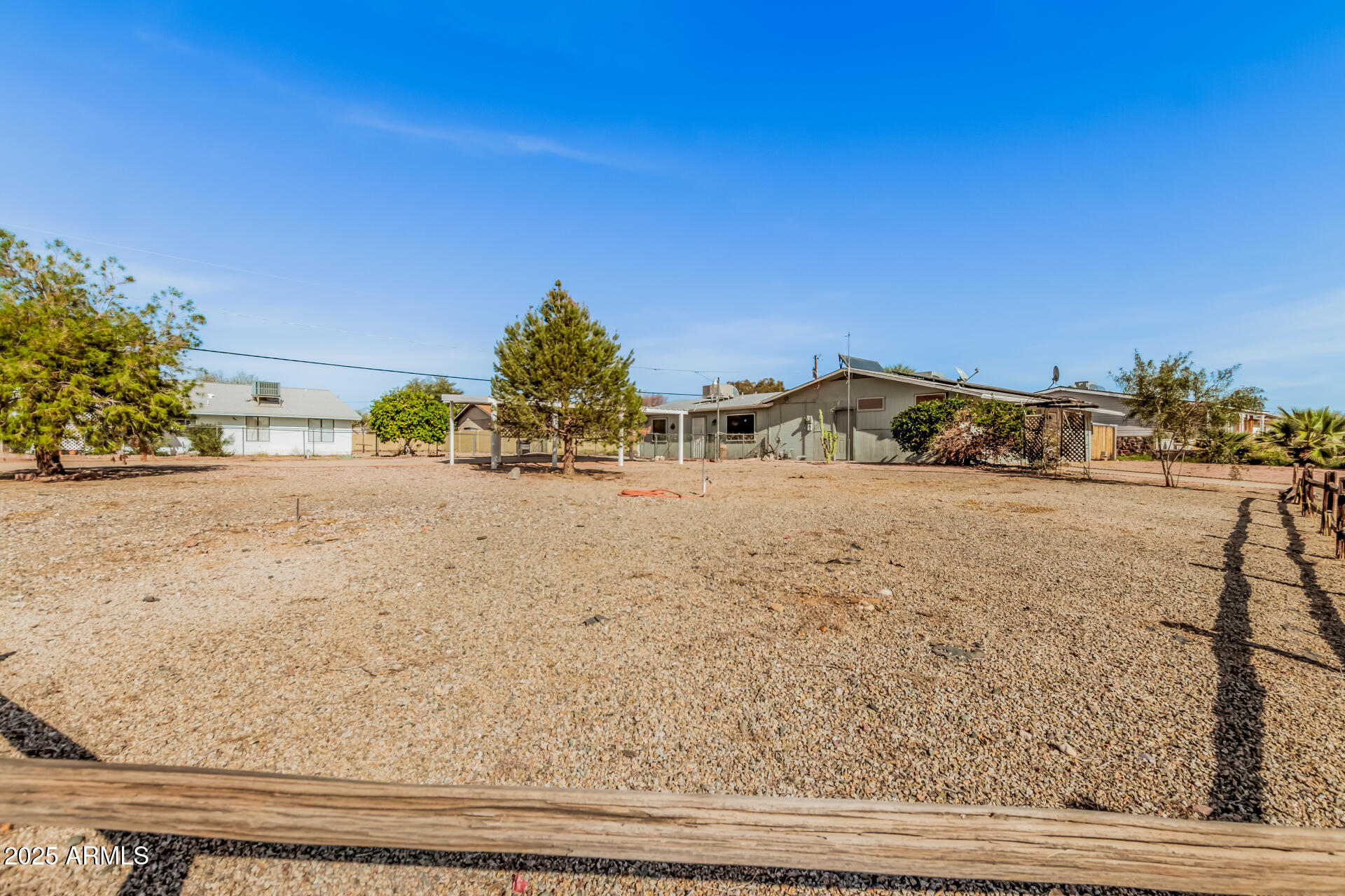 144 PERETZ Circle
