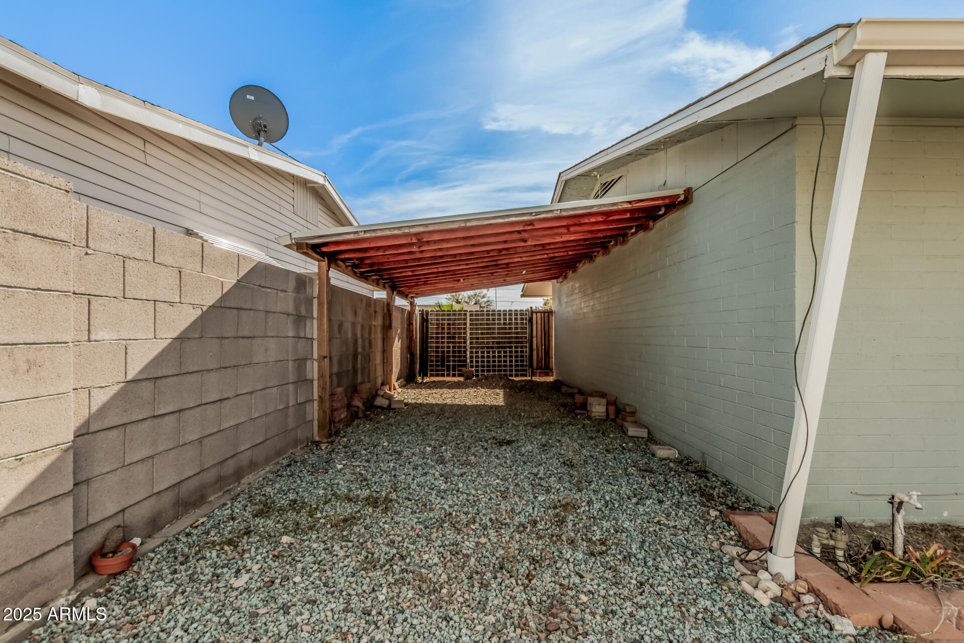 144 PERETZ Circle