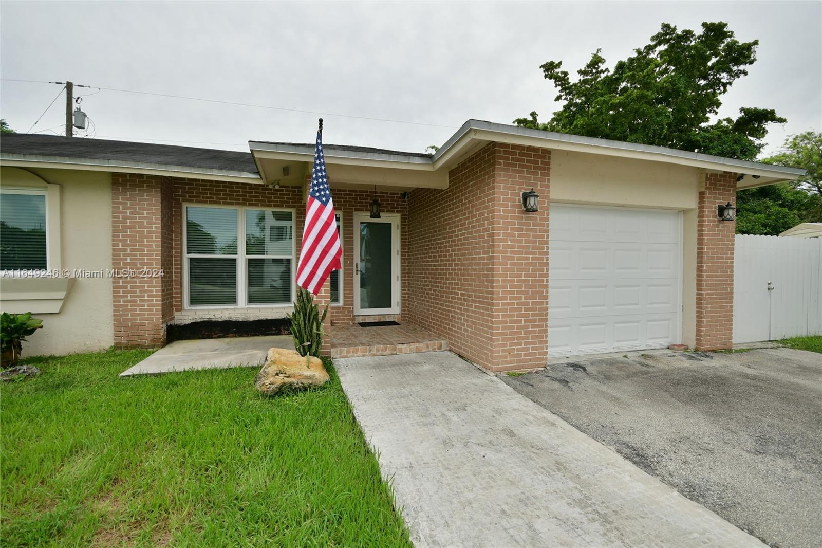 14290 SW 271st Ter