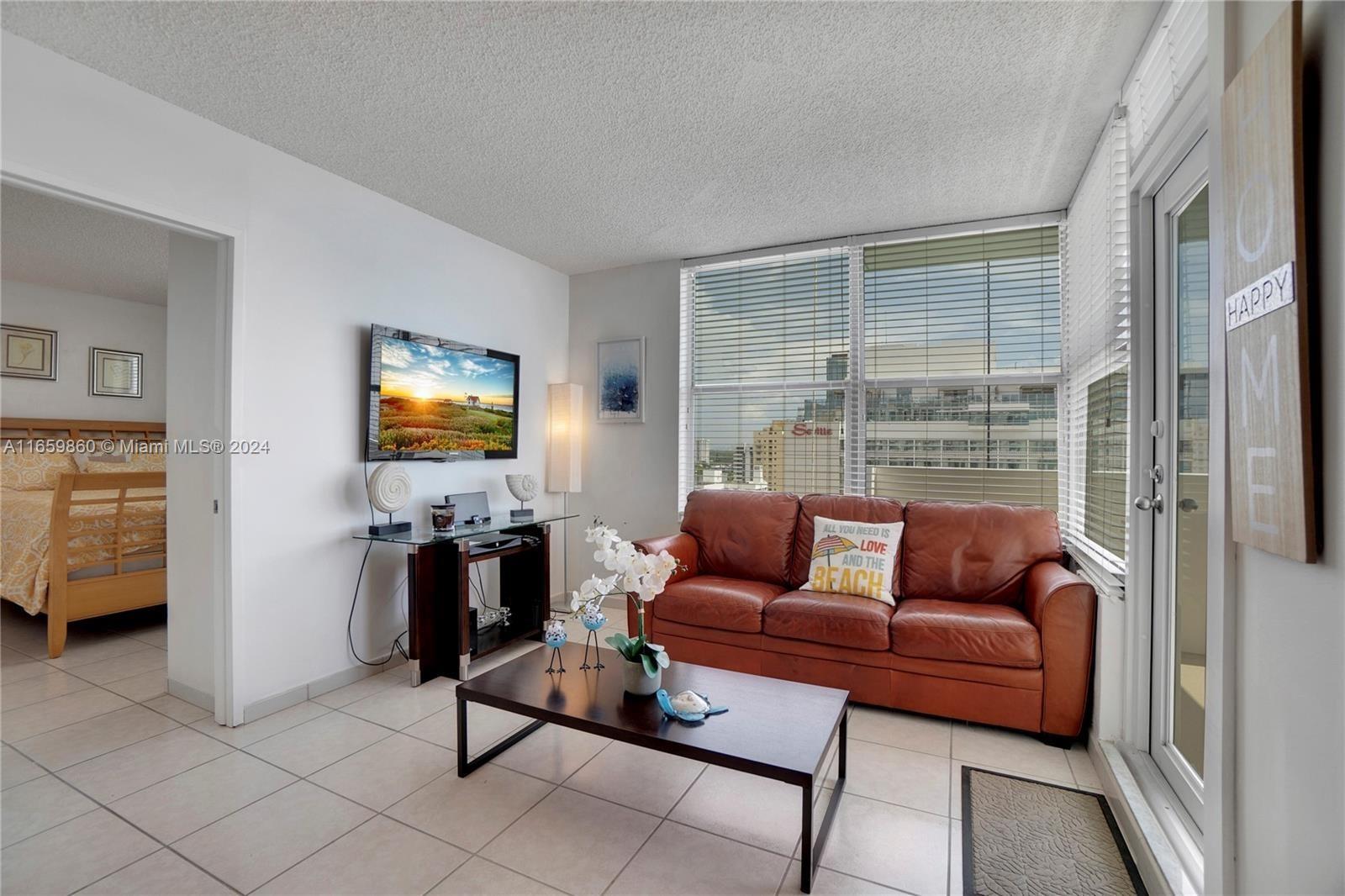2899 Collins Ave # 1523