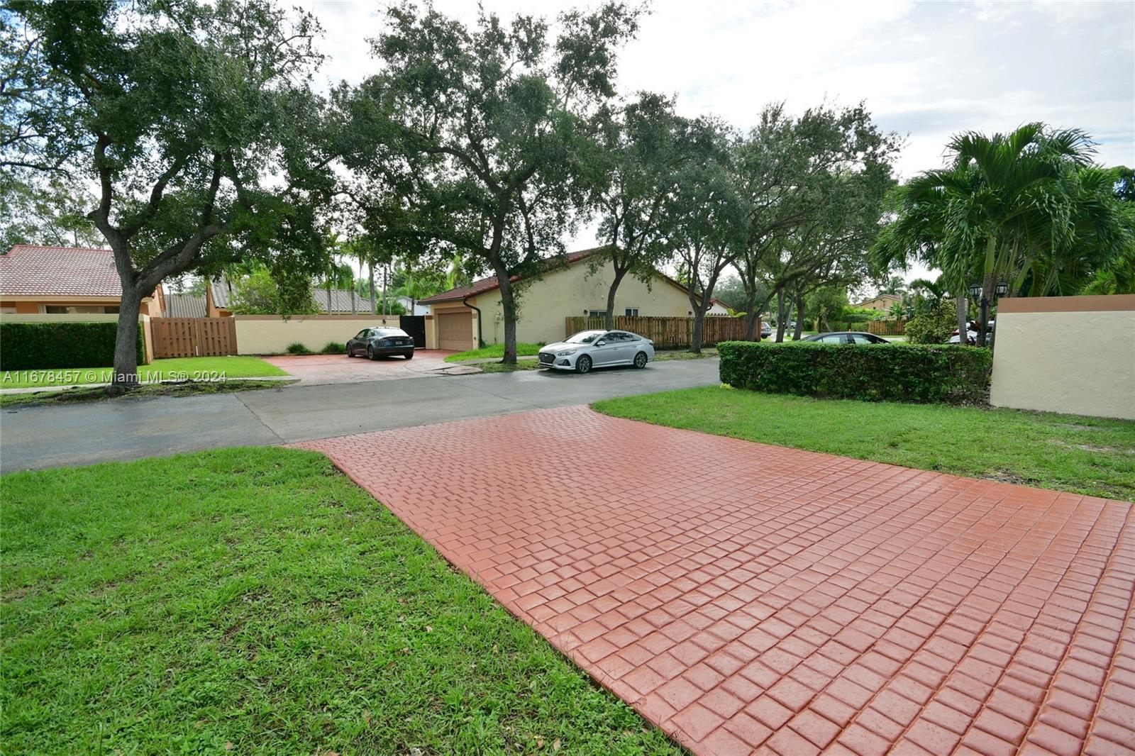 9014 SW 150th Ave