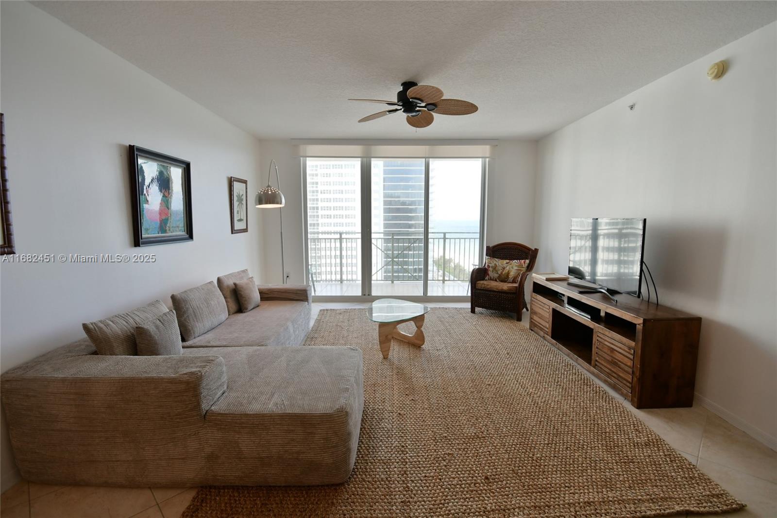 2080 S Ocean Dr # 1610