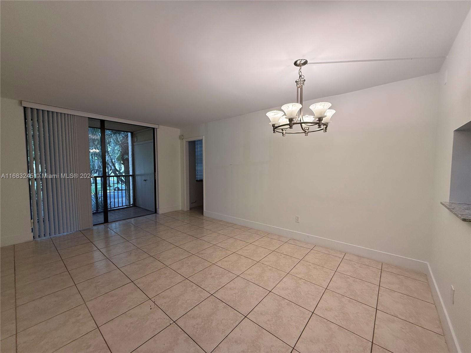 14421 N Kendall Dr # 208M