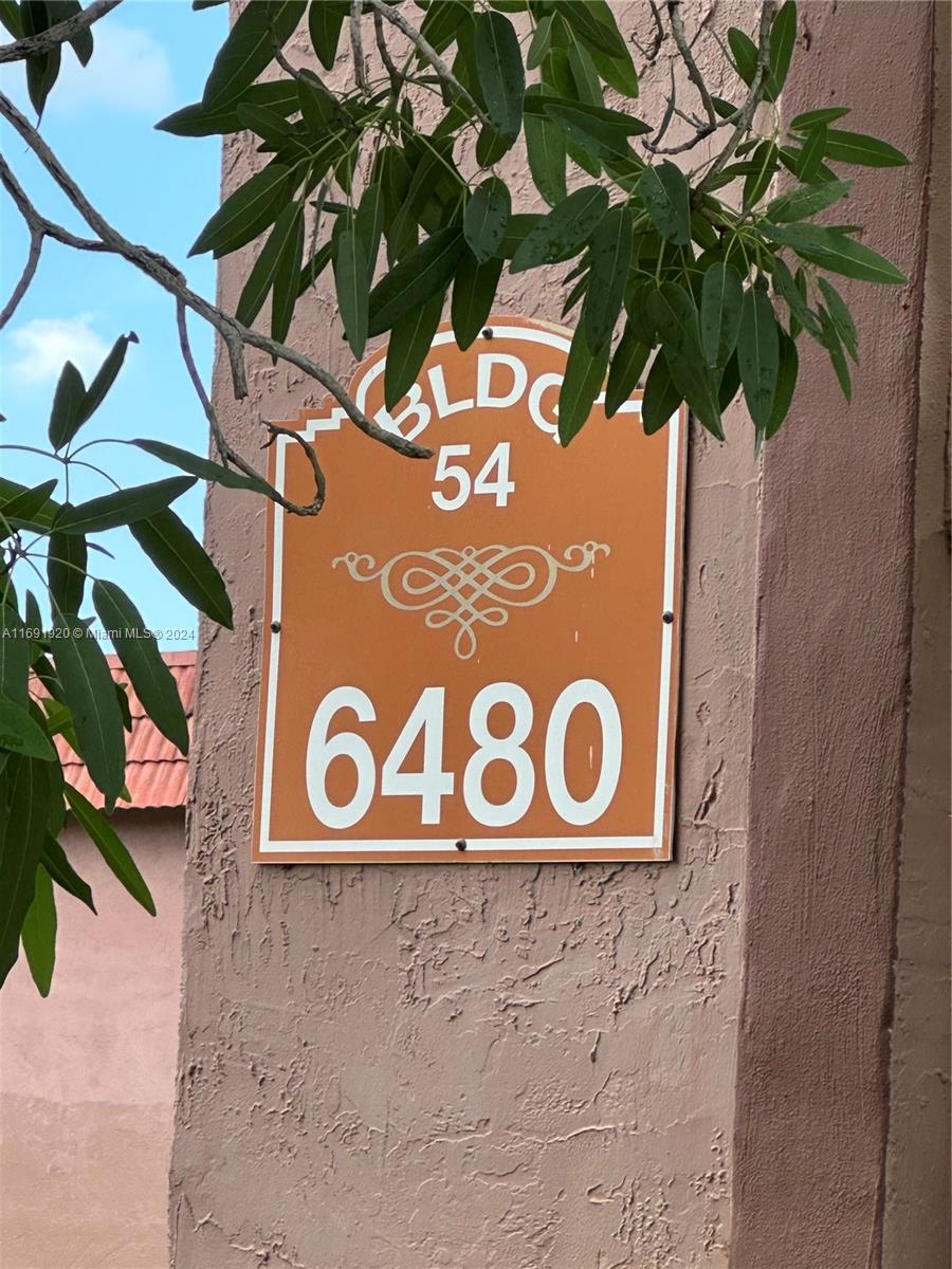 6480 W 27th Ct # 54 Unit: 14-54