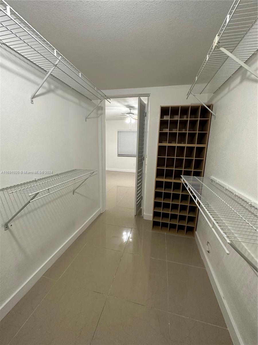 6480 W 27th Ct # 54 Unit: 14-54