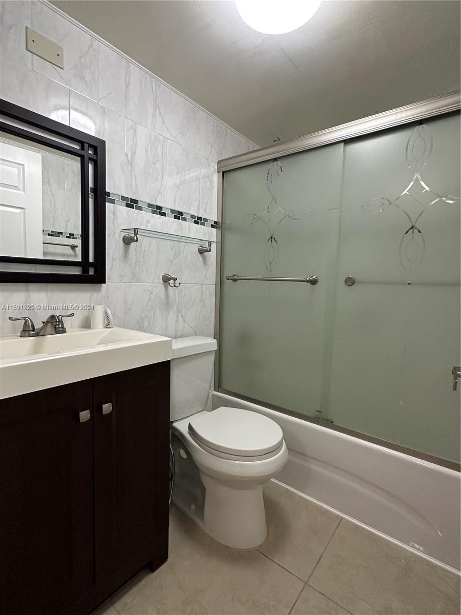 6480 W 27th Ct # 54 Unit: 14-54