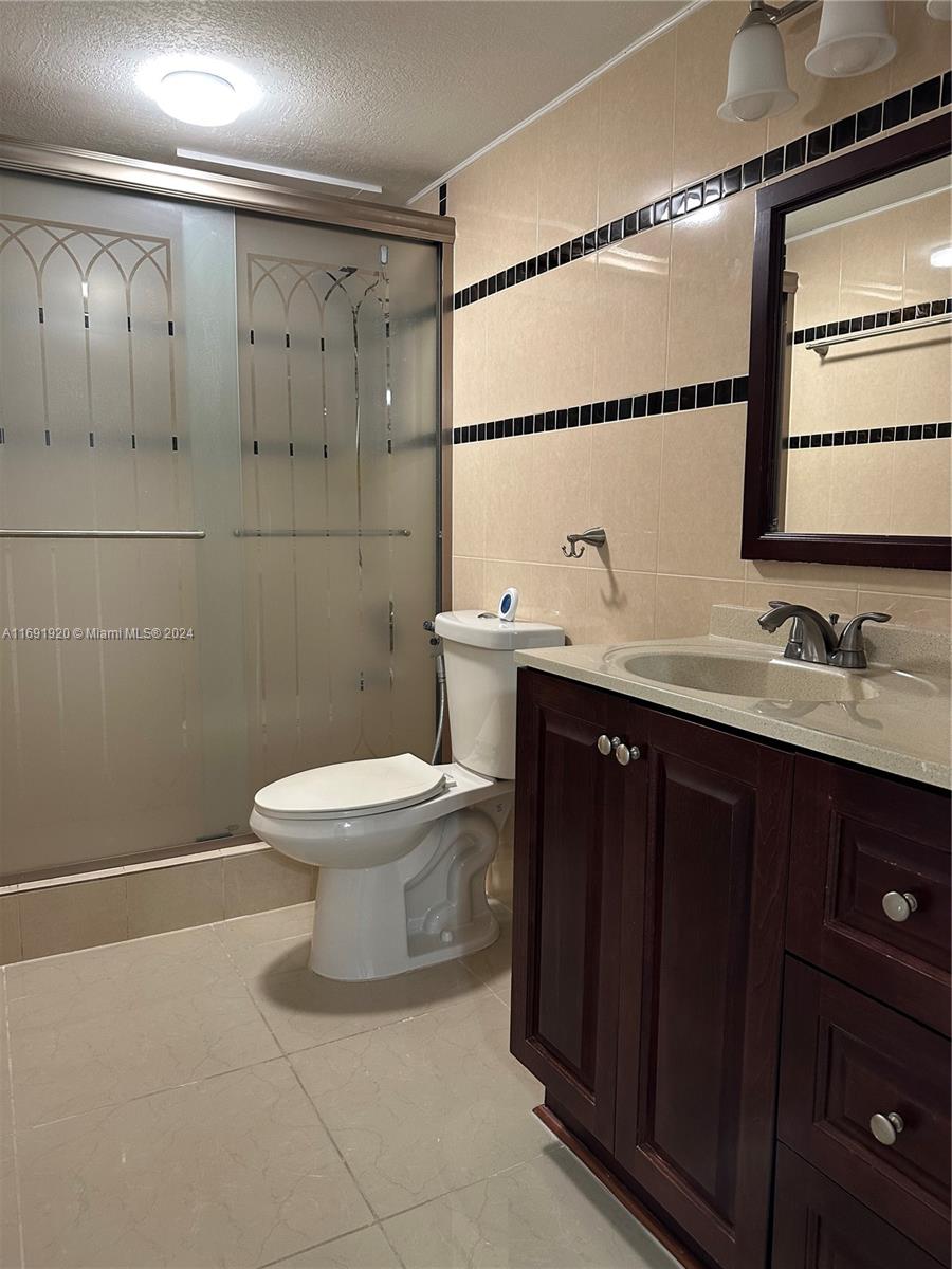 6480 W 27th Ct # 54 Unit: 14-54