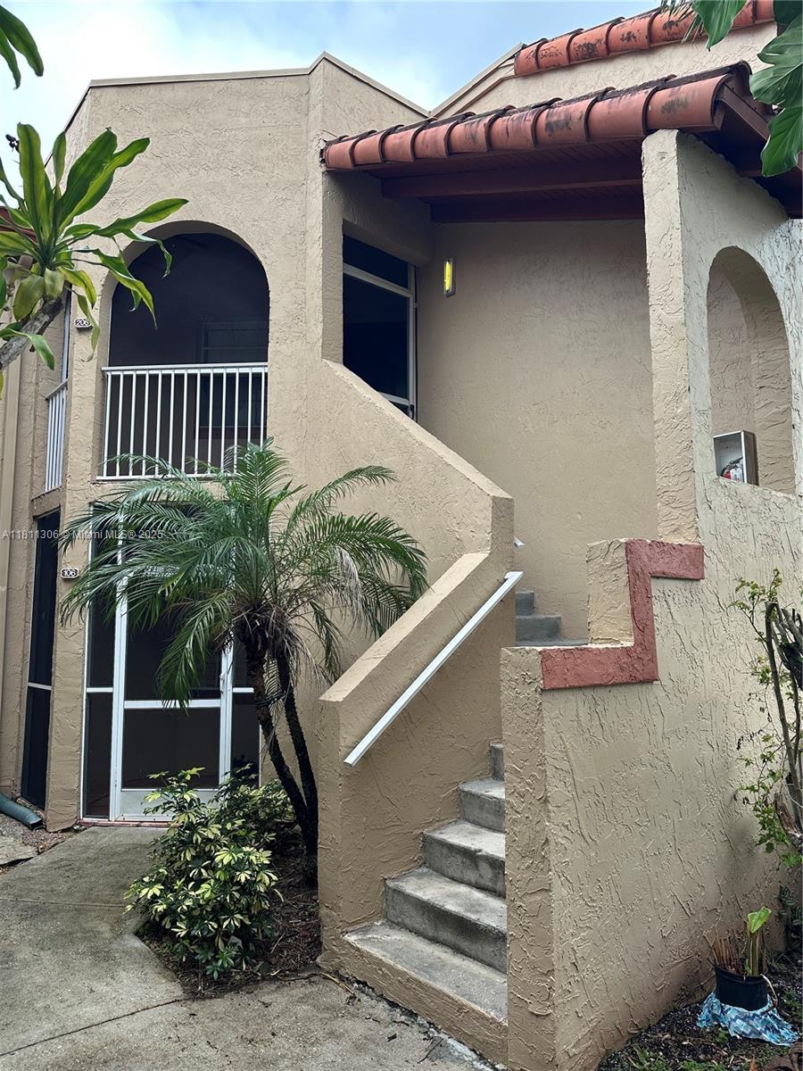 8621 SW 5th St # 206