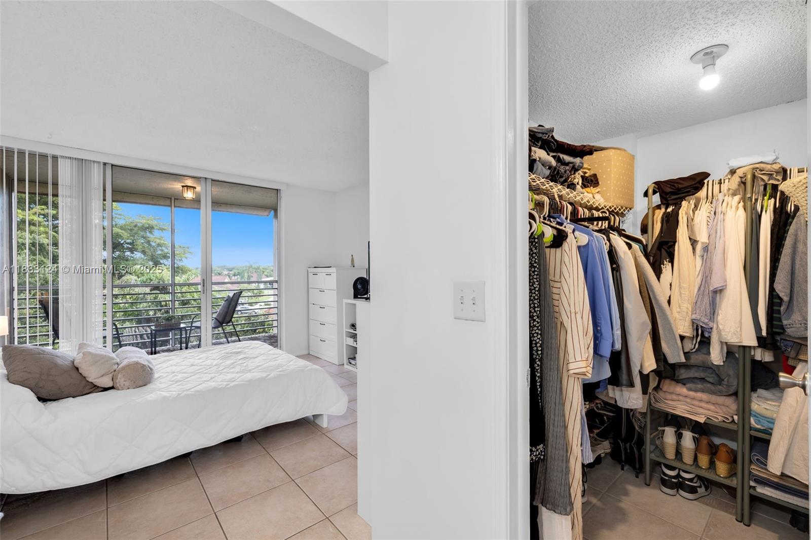 9460 Live Oak Pl # 407
