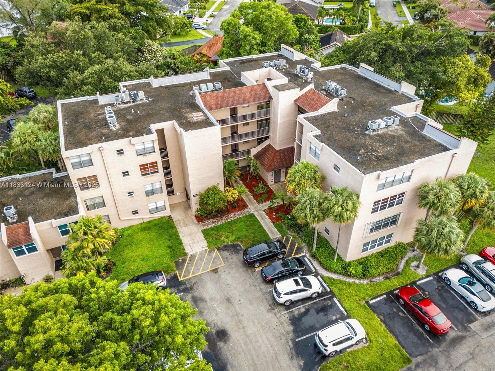 9460 Live Oak Pl # 407