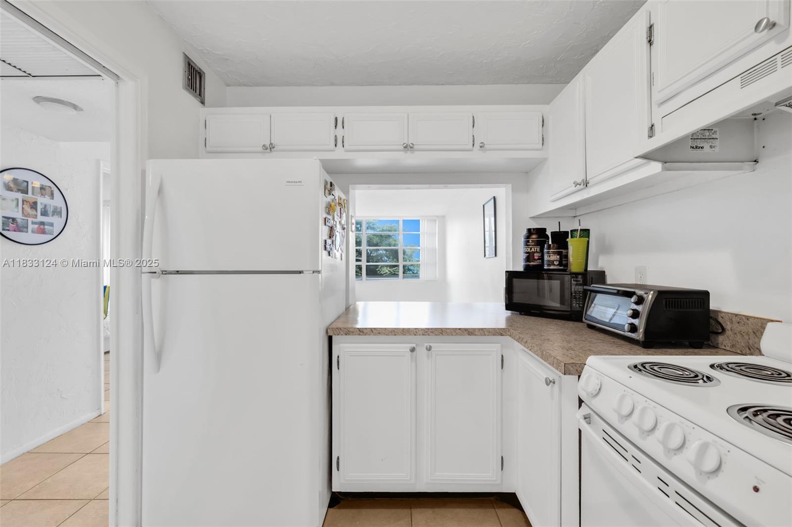 9460 Live Oak Pl # 407