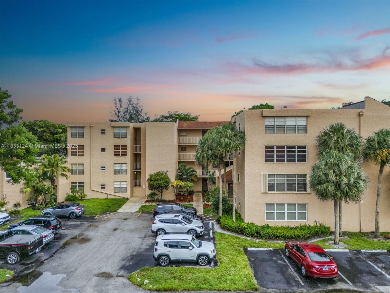 9460 Live Oak Pl # 407