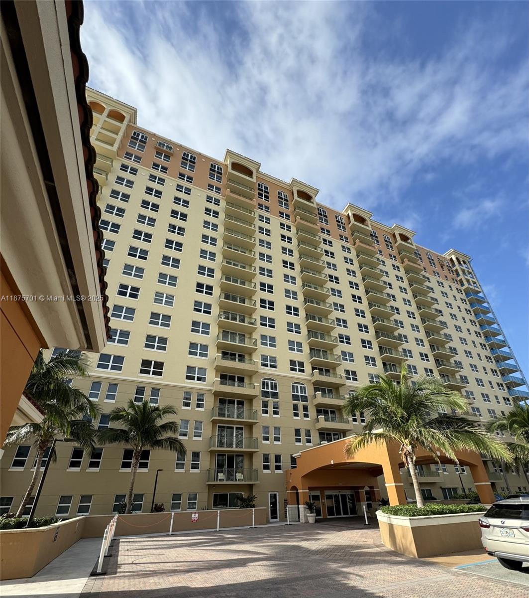2080 S Ocean Dr # 1711