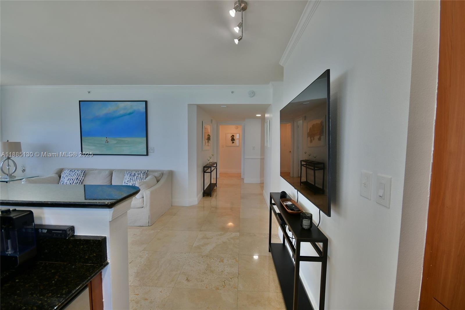 2080 S Ocean Dr # 1111