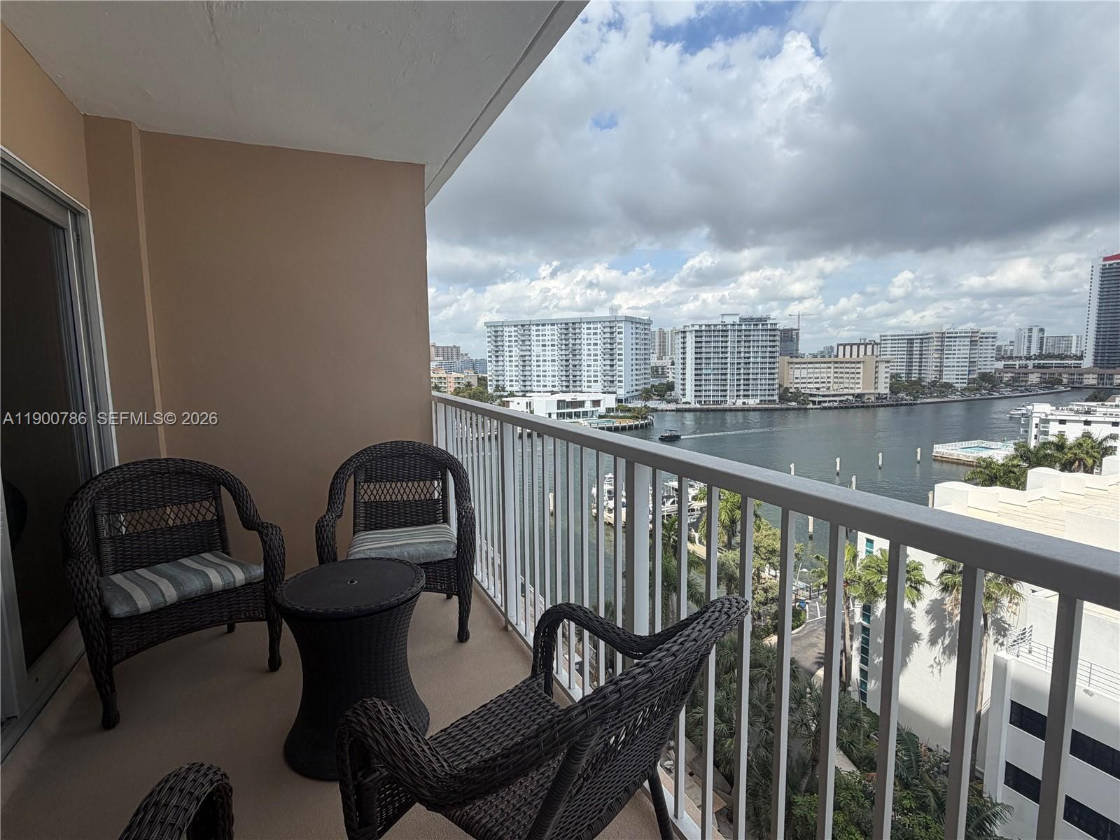 1965 S Ocean Dr # 8B