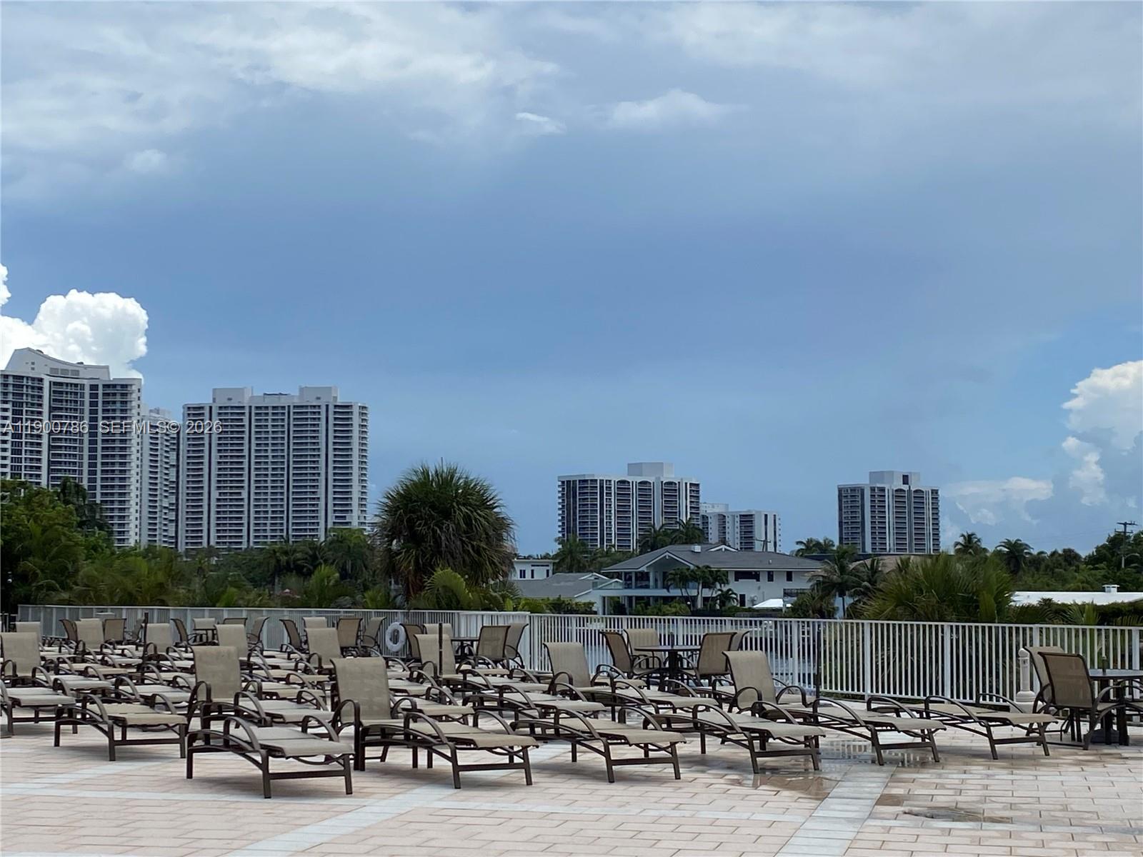 1965 S Ocean Dr # 8B
