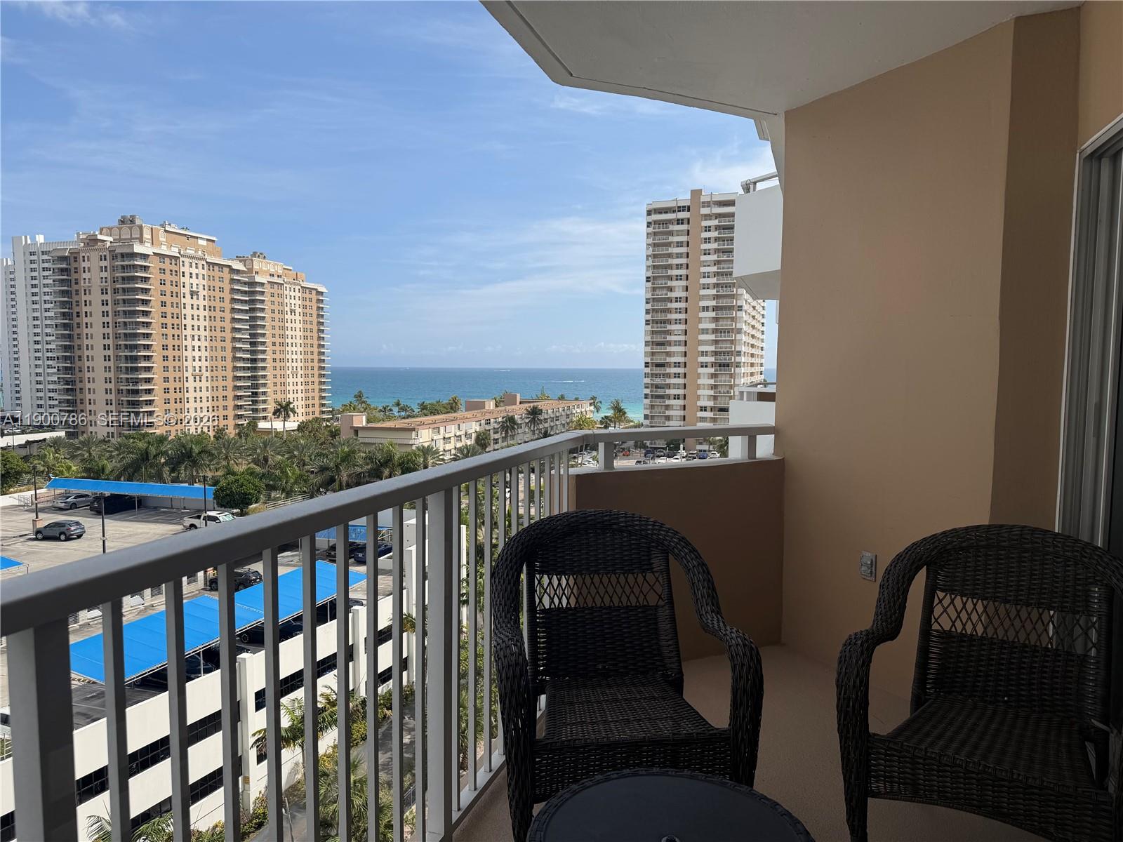 1965 S Ocean Dr # 8B