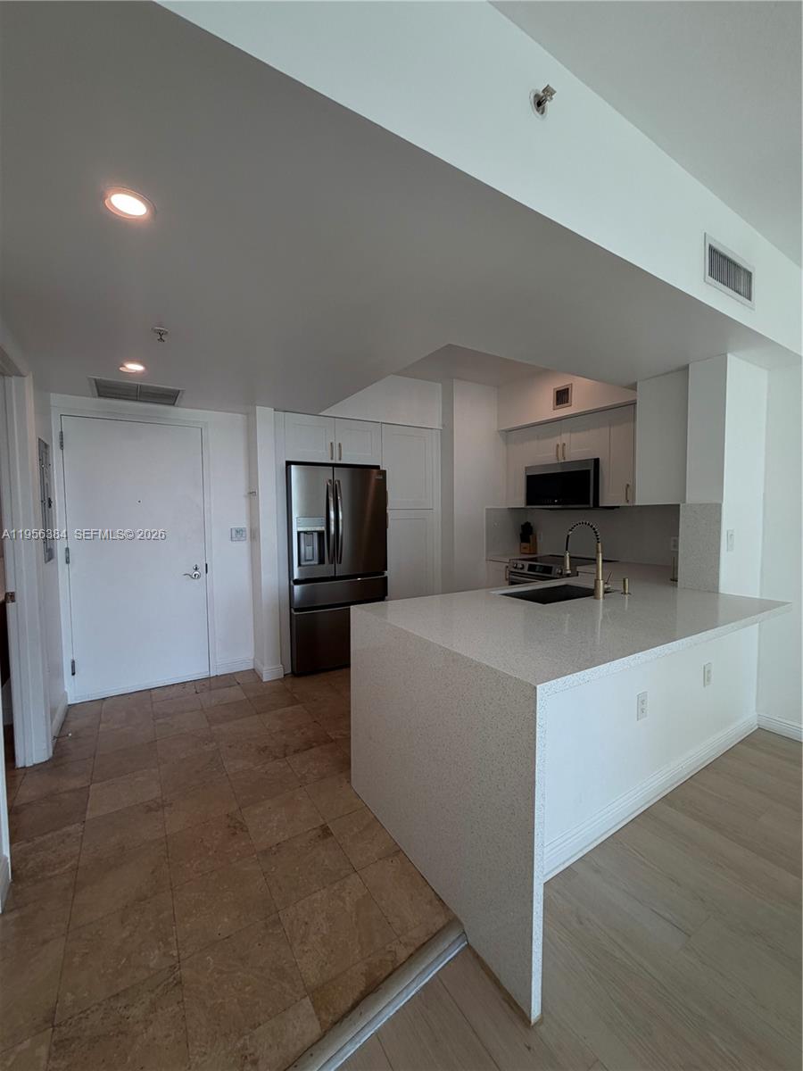 1755 E Hallandale Beach Blvd Unit: 304E