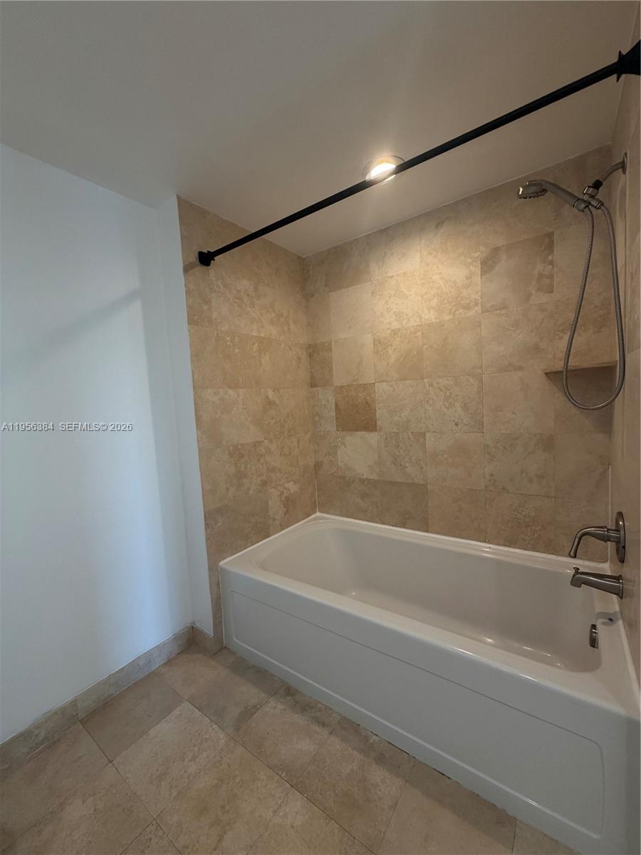 1755 E Hallandale Beach Blvd Unit: 304E