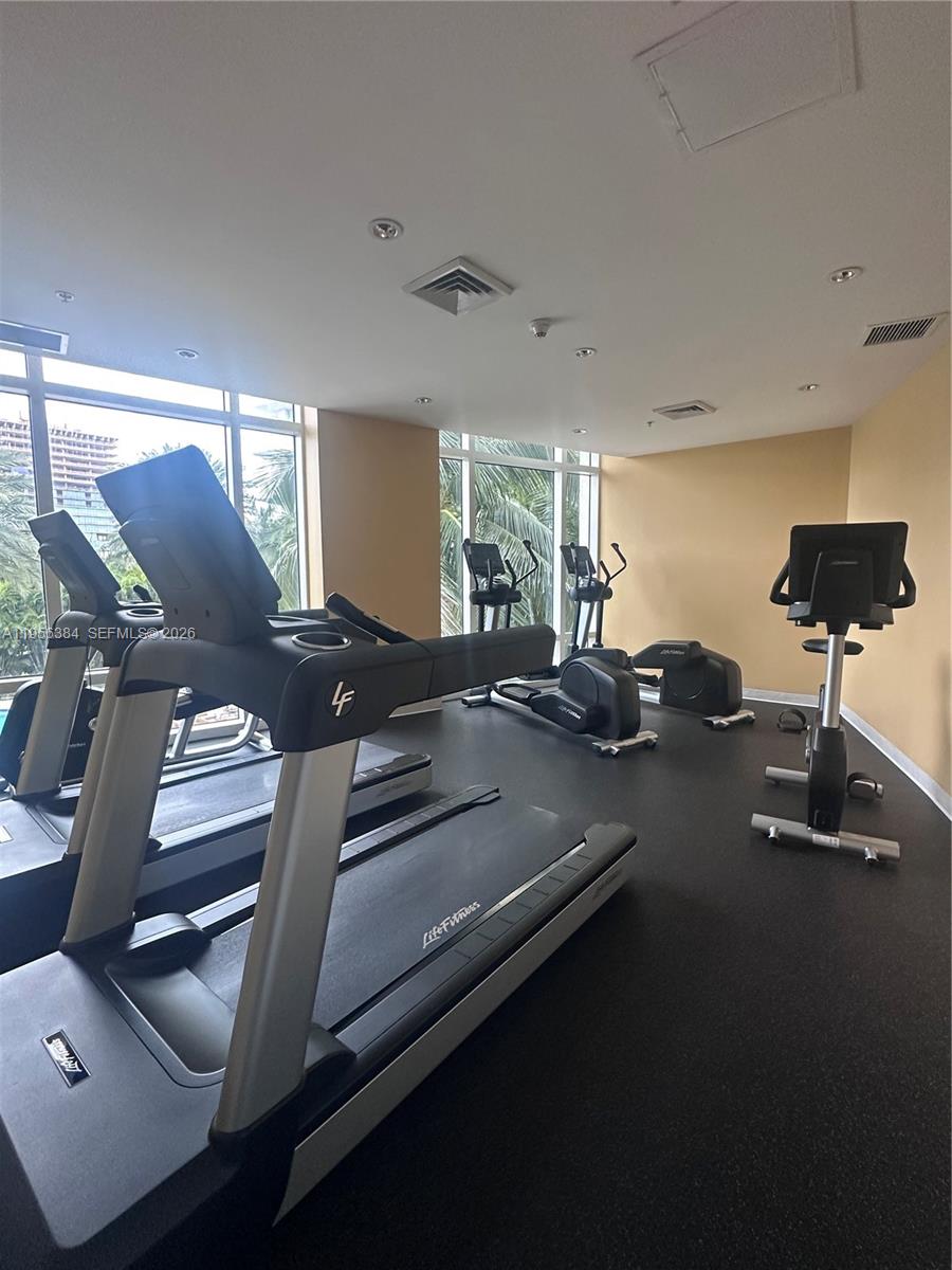 1755 E Hallandale Beach Blvd Unit: 304E
