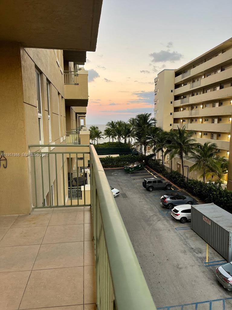 2080 S Ocean Dr # 303