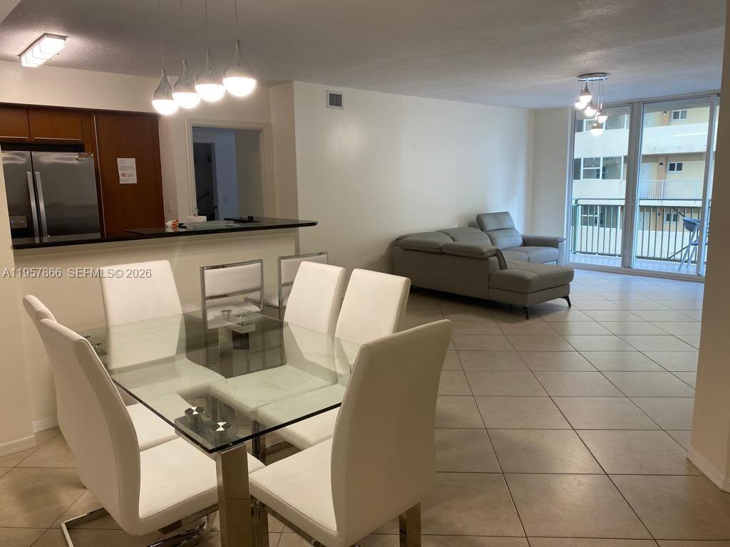 2080 S Ocean Dr # 303