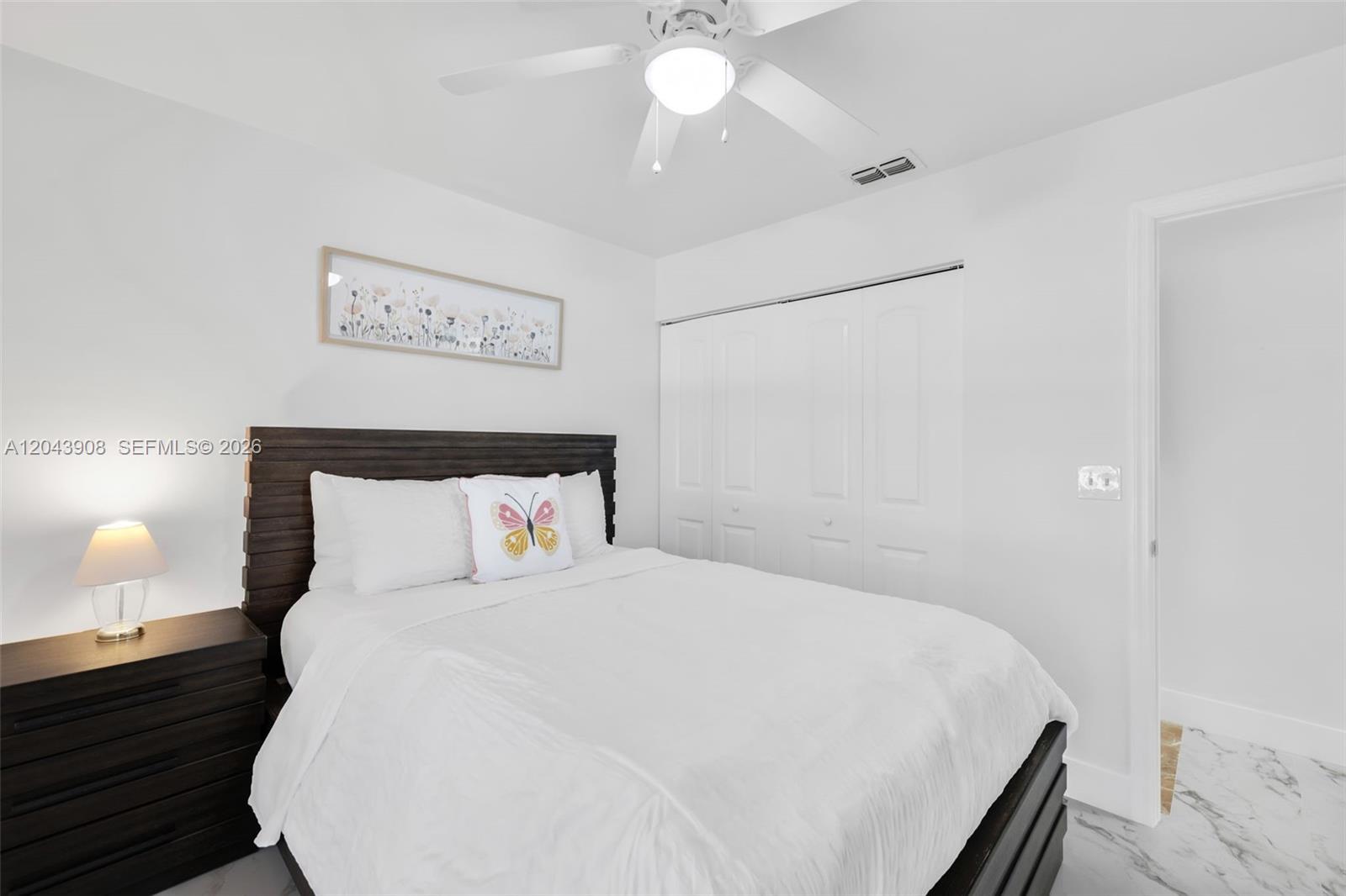 1318 Bayport Ave