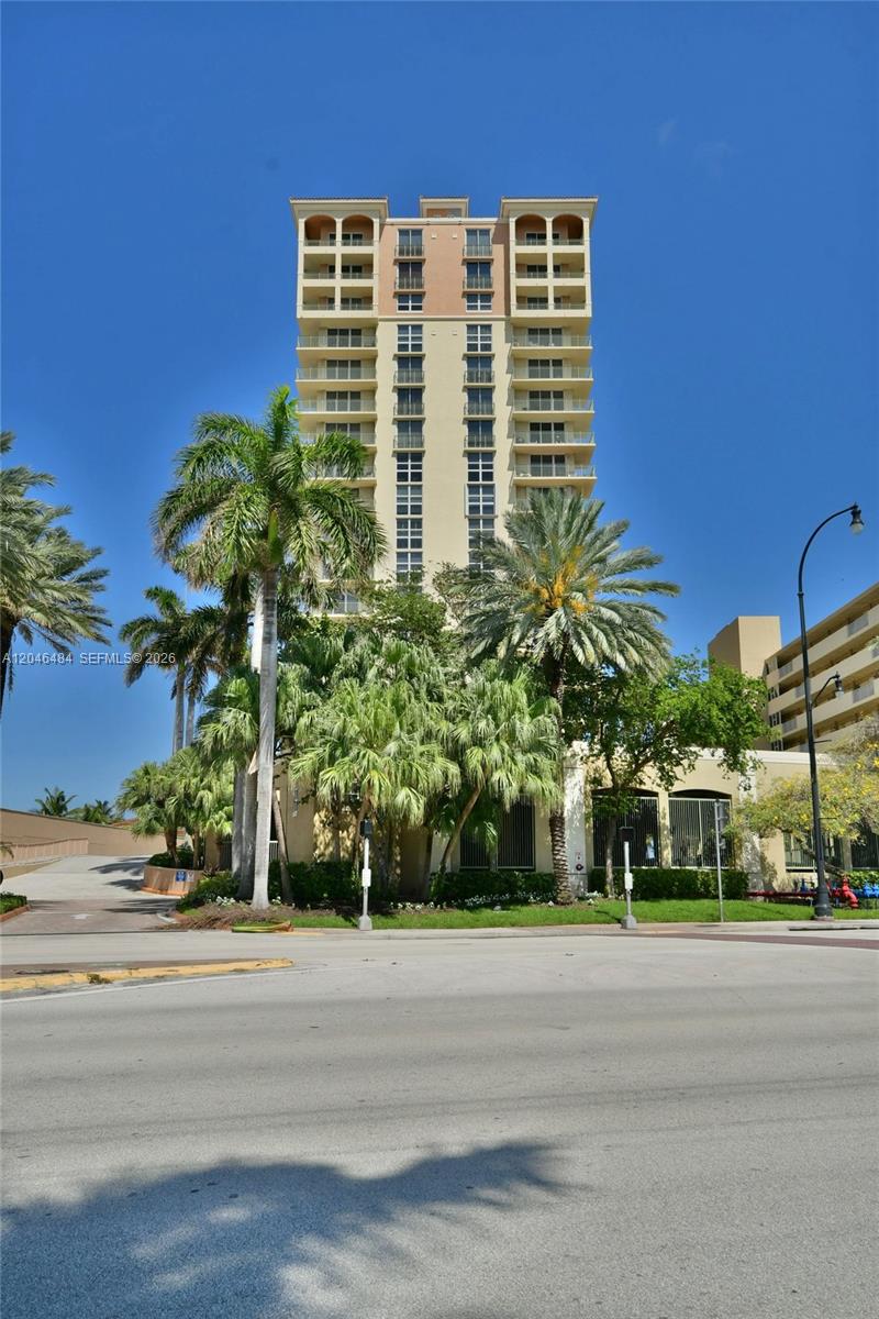 2080 S Ocean Dr # 1711