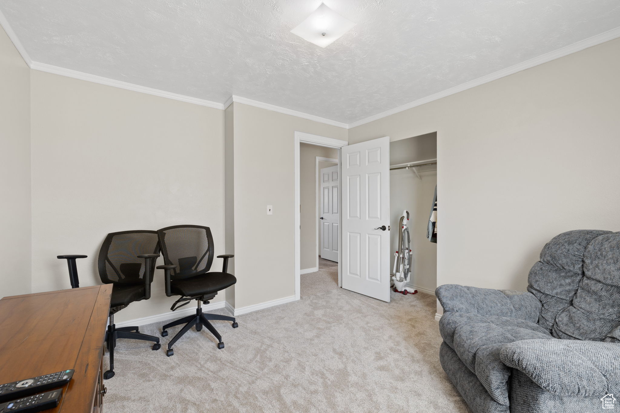 3380 S GREENMONT DR