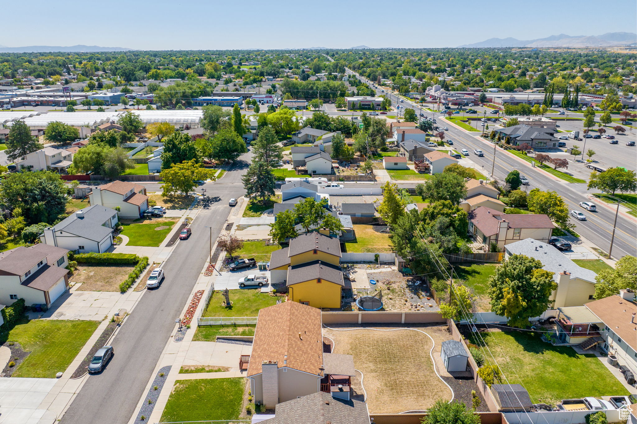 3380 S GREENMONT DR