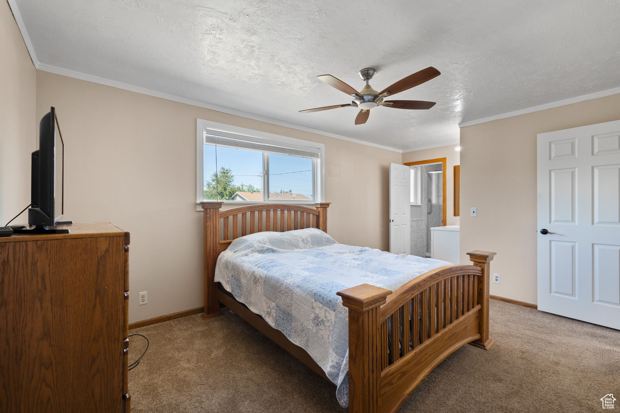 3380 S GREENMONT DR