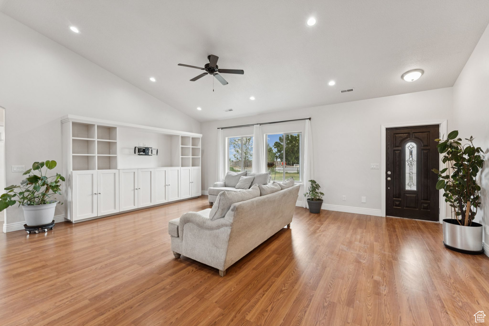539 N COOLEY