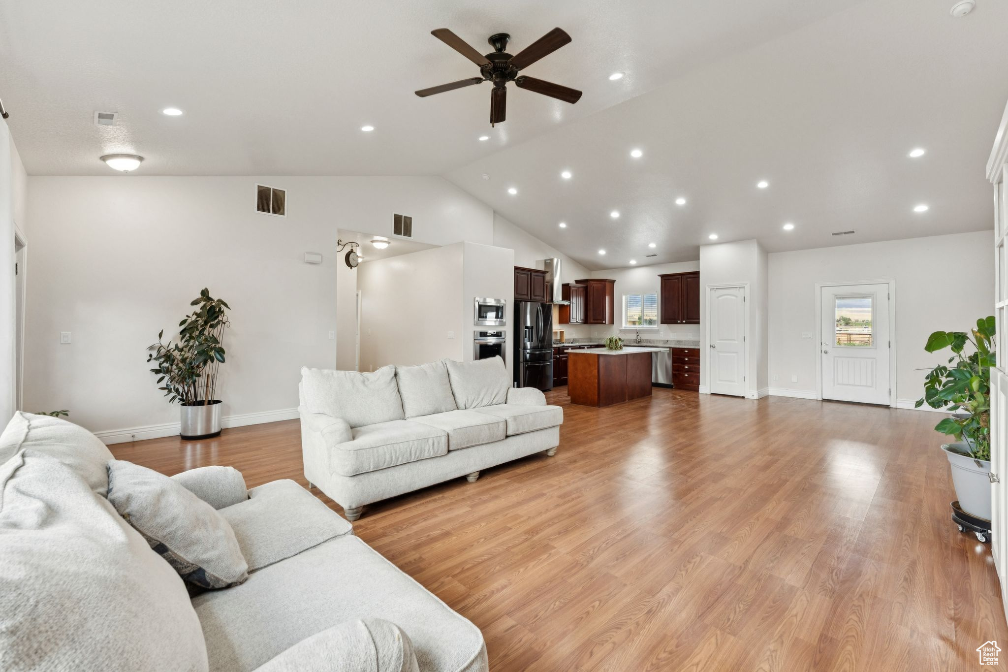 539 N COOLEY