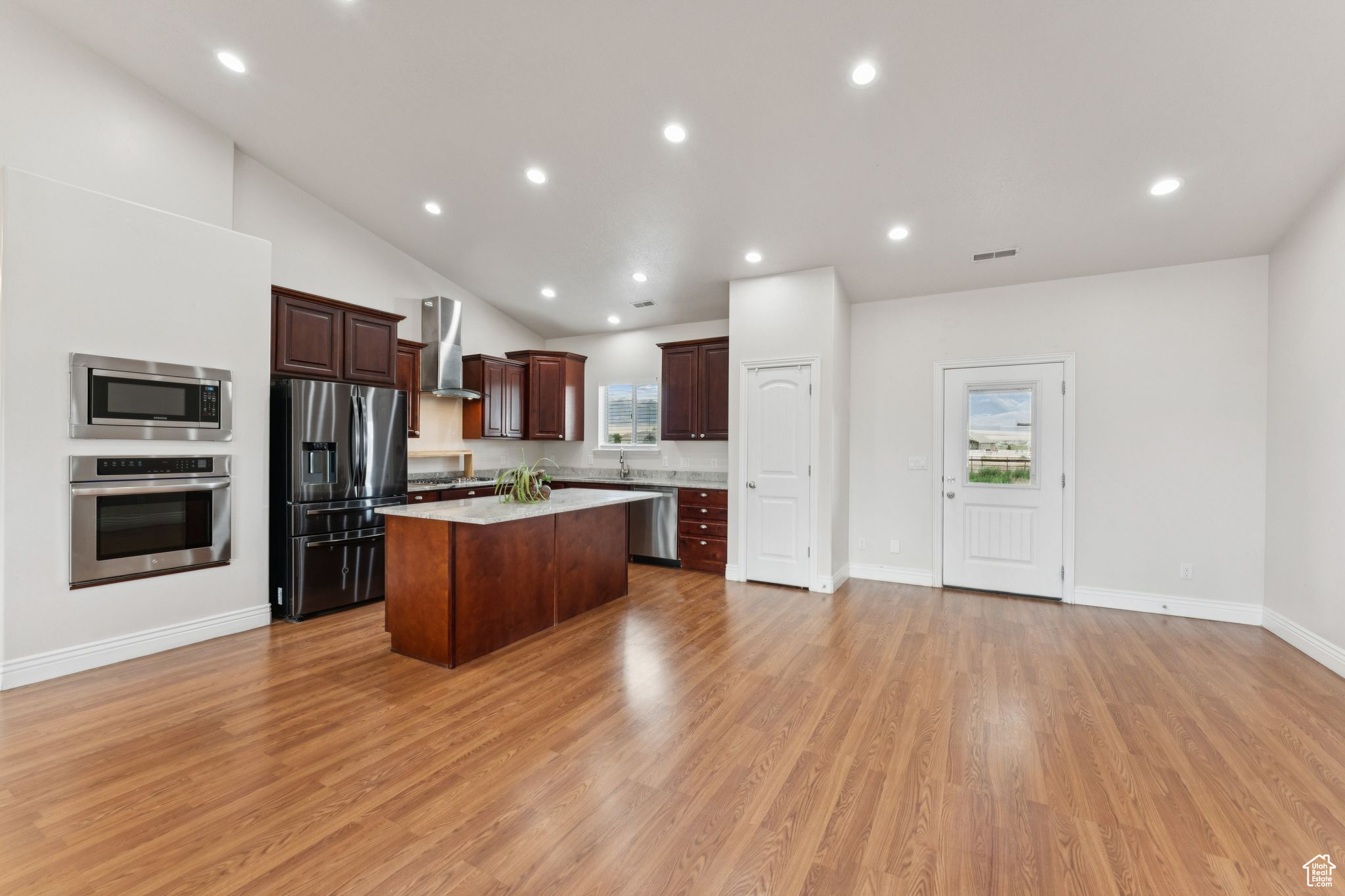 539 N COOLEY