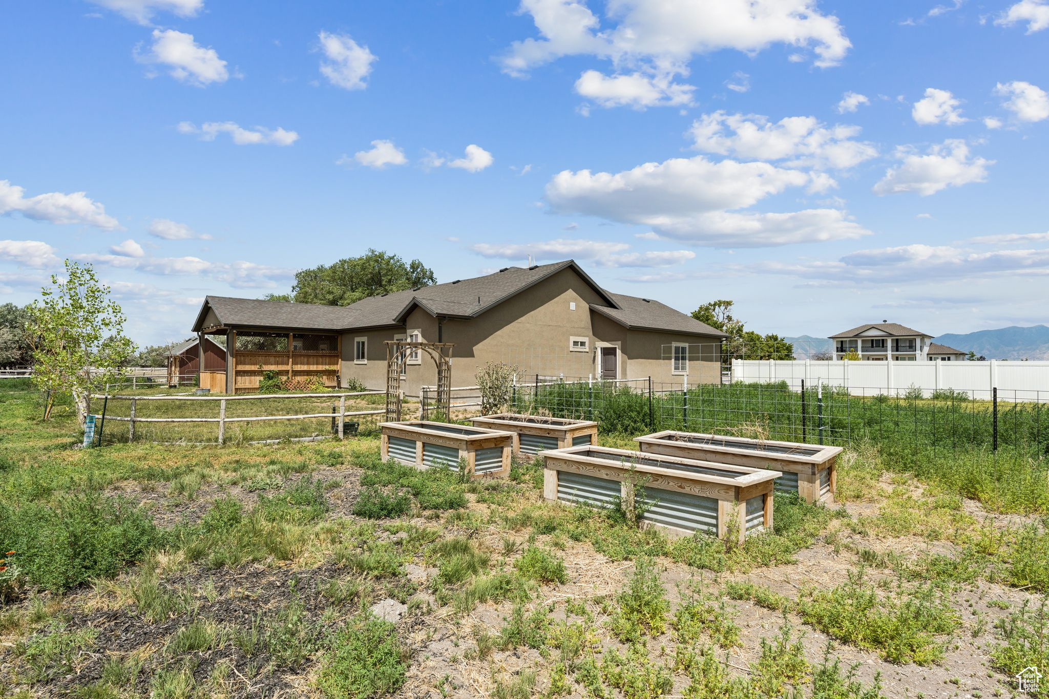 539 N COOLEY