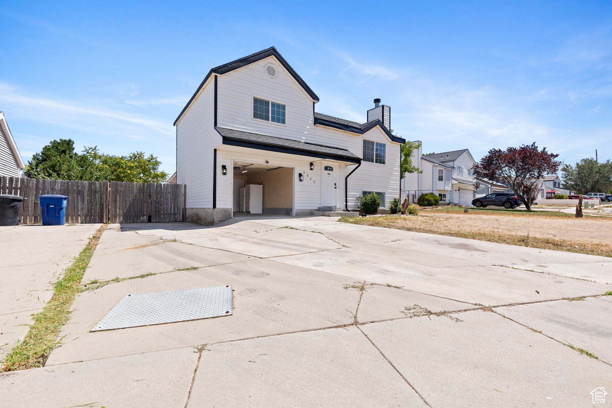 3045 S DALESEND DR