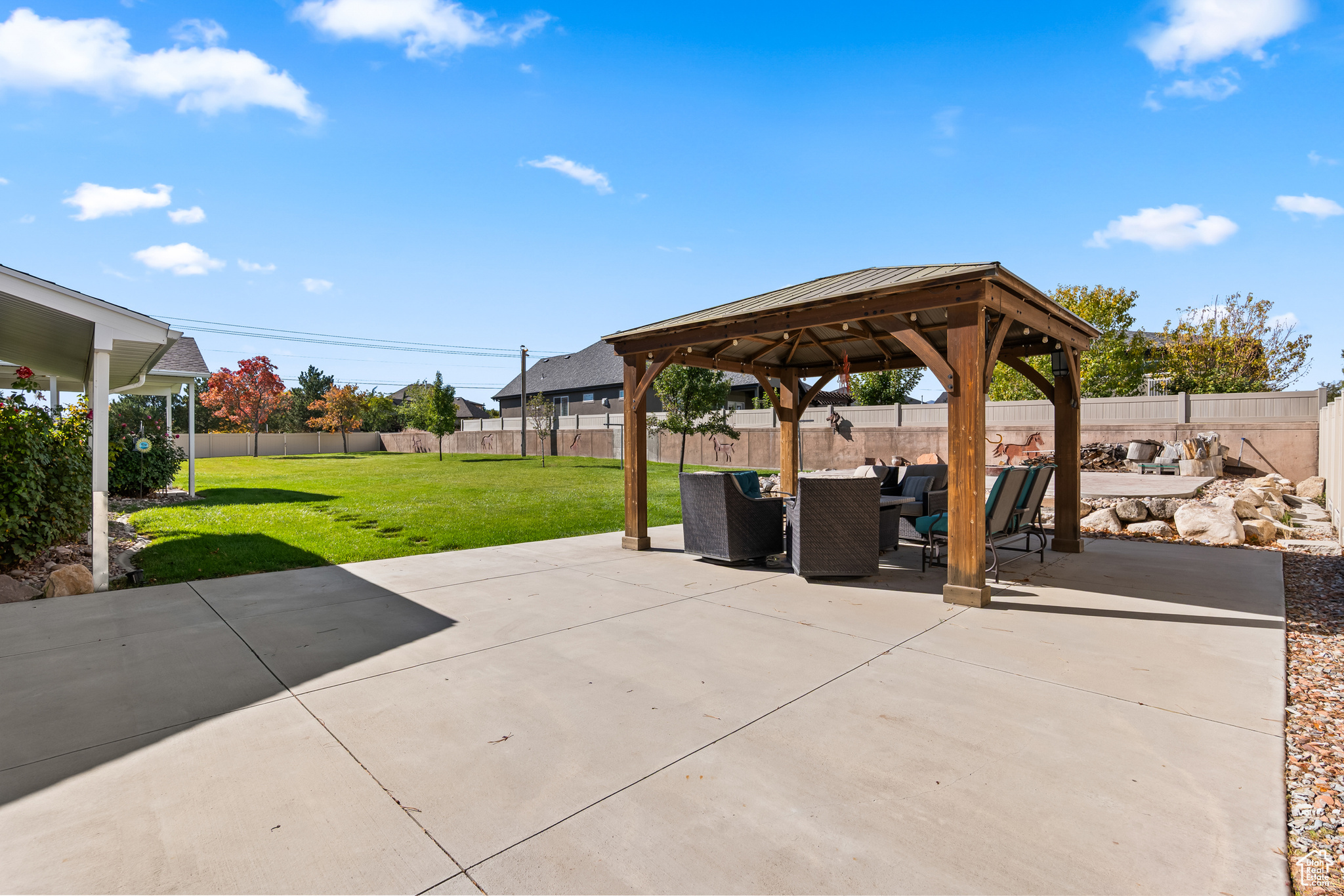 10182 S CHATTEL CIR