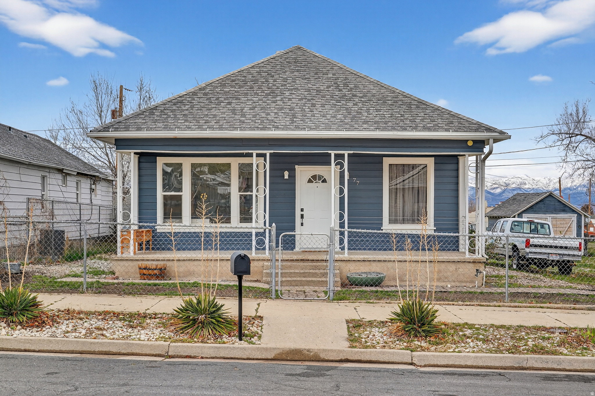77 N 4TH ST