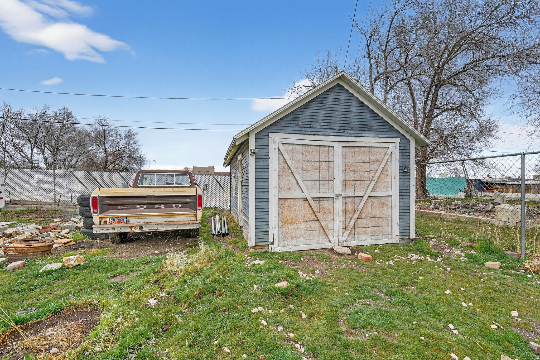77 N 4TH ST