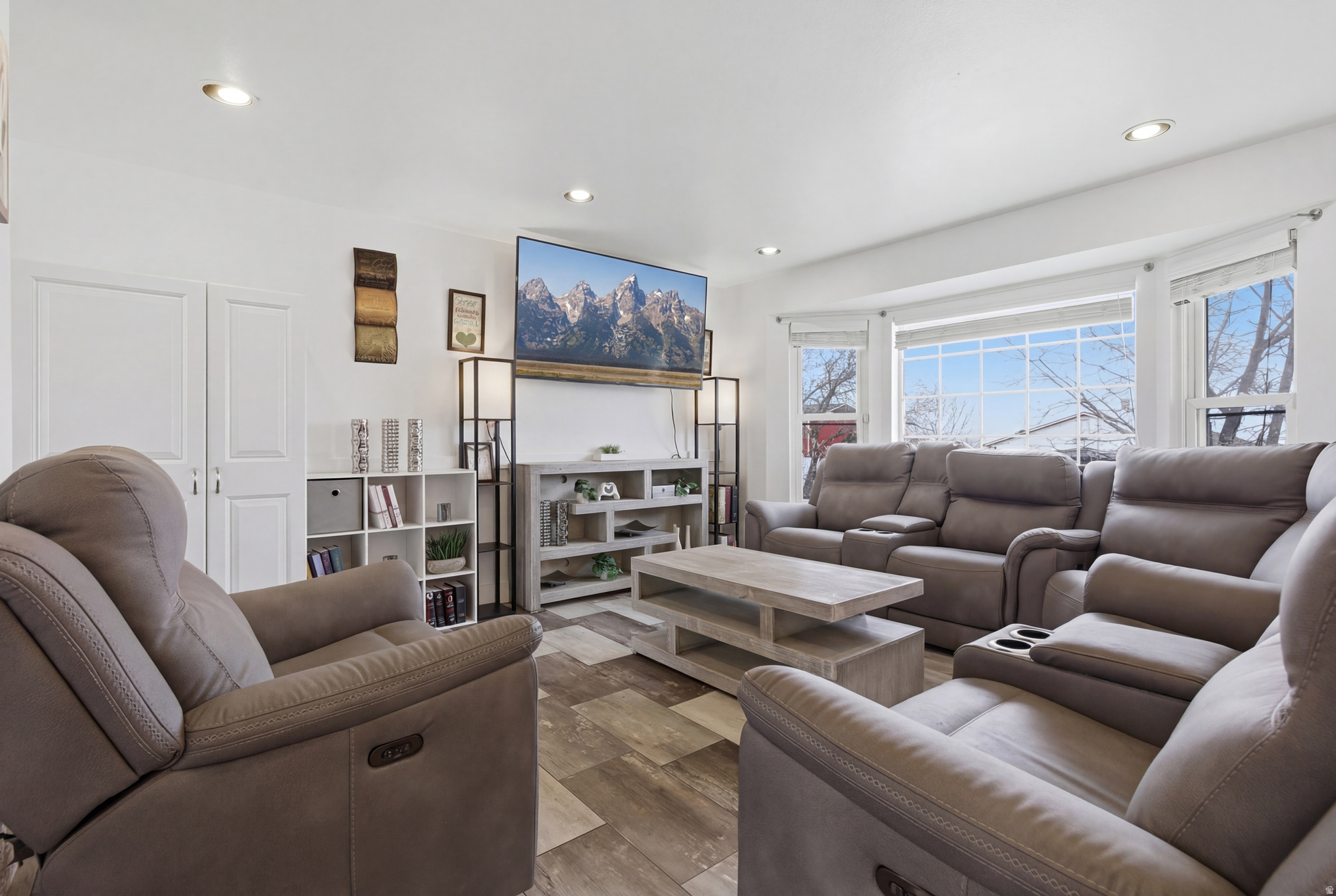 5419 W WESTSLOPE DR