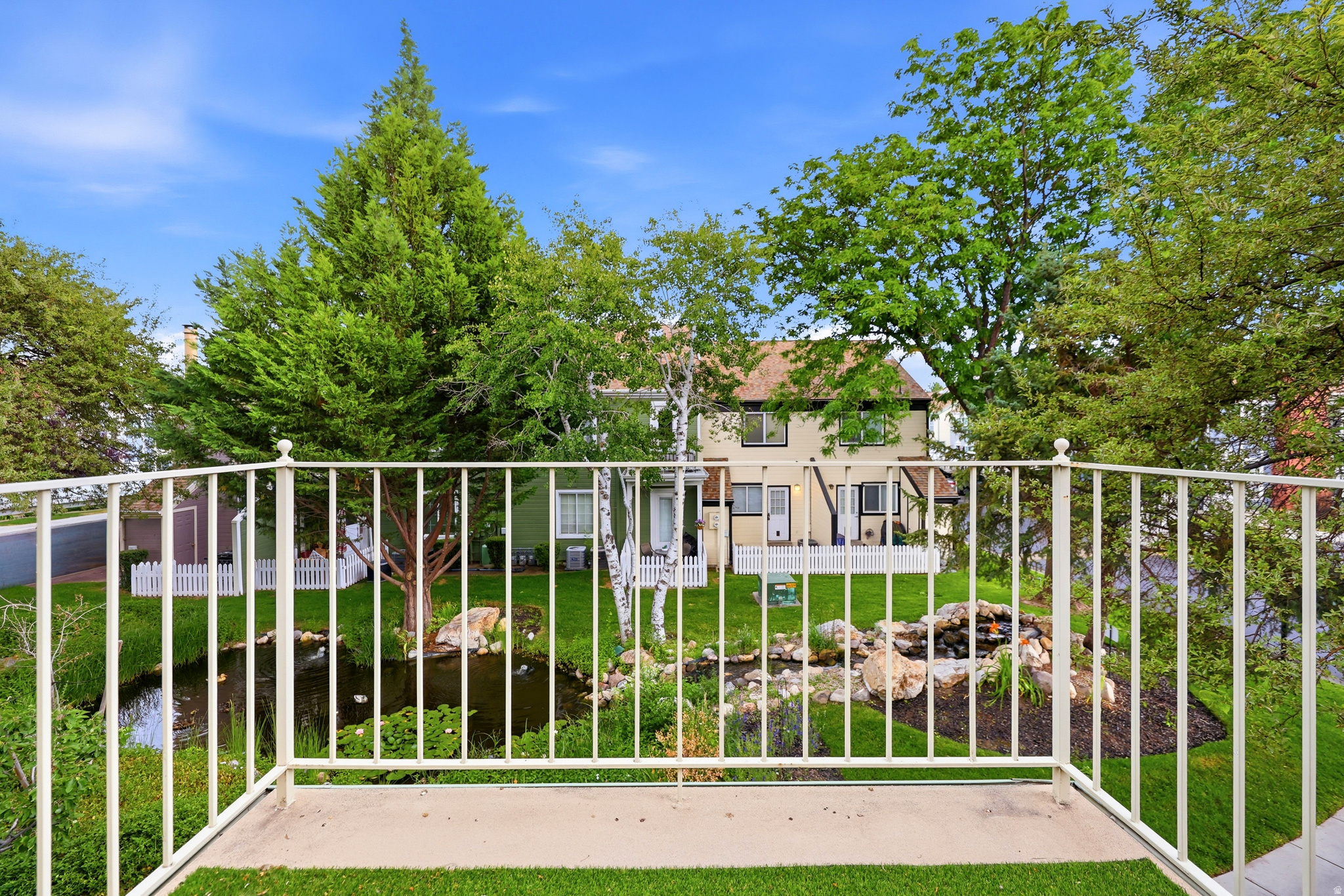 1420 W BEACON HILL DR #190