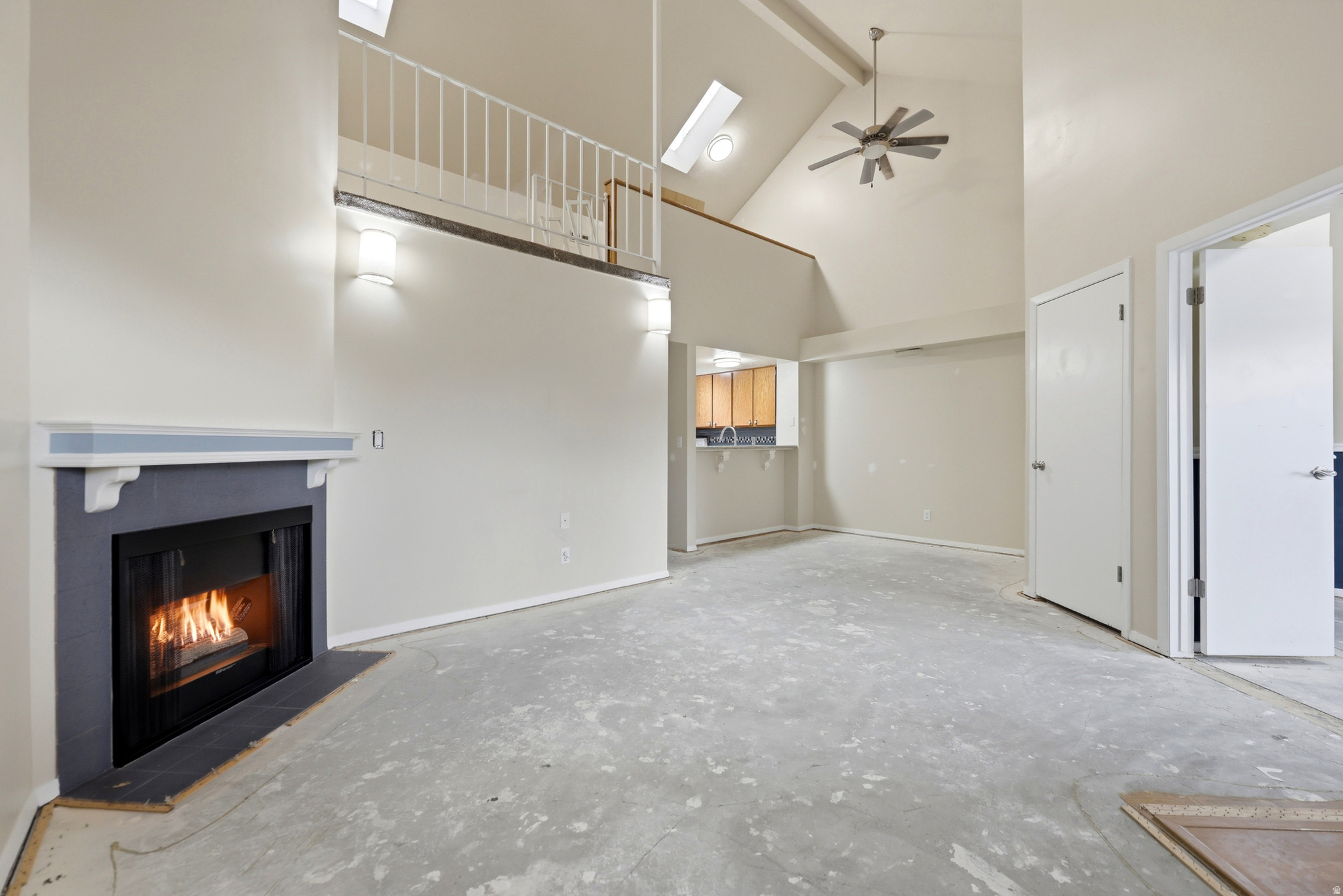 1420 W BEACON HILL DR #190