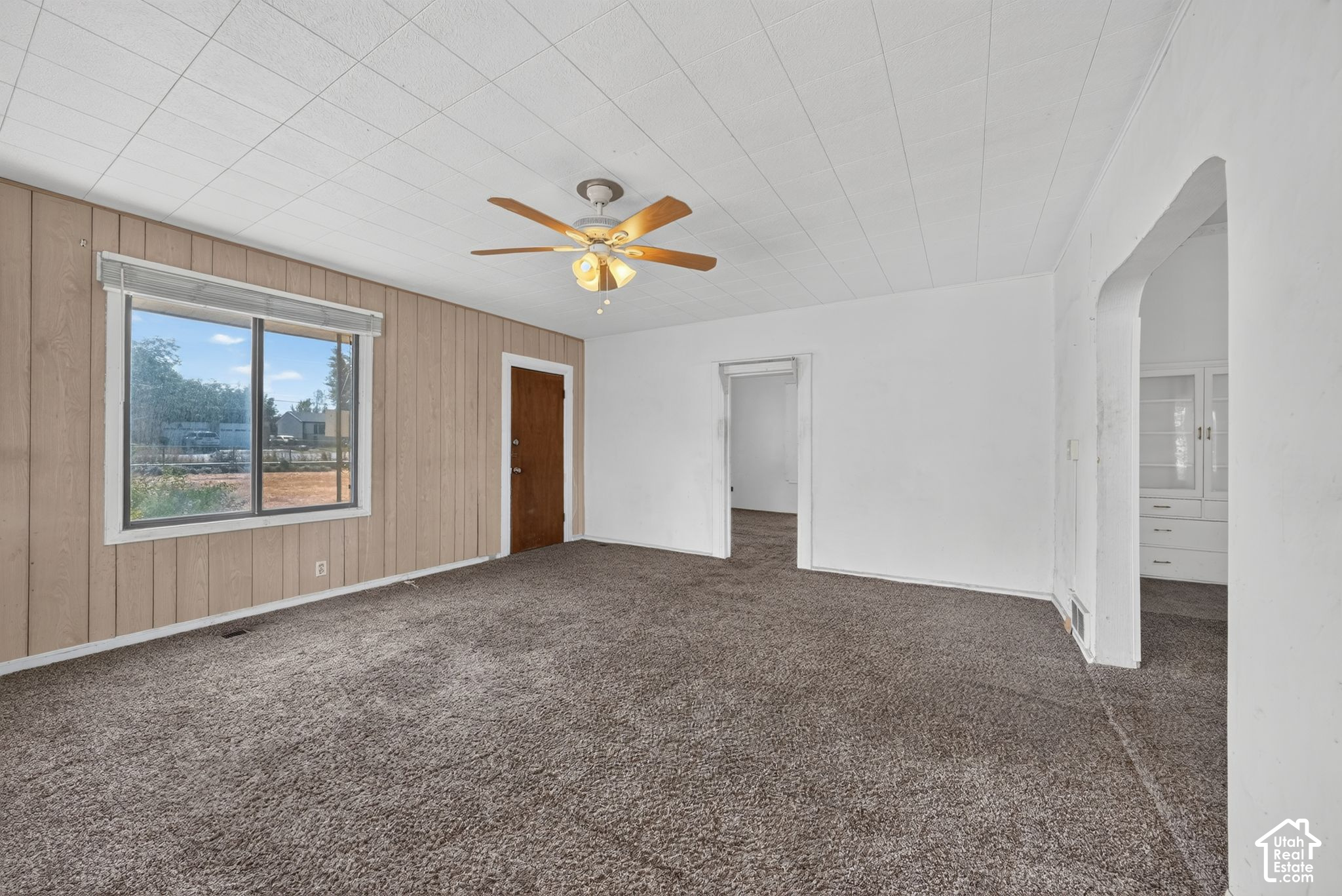 600 W VINE ST