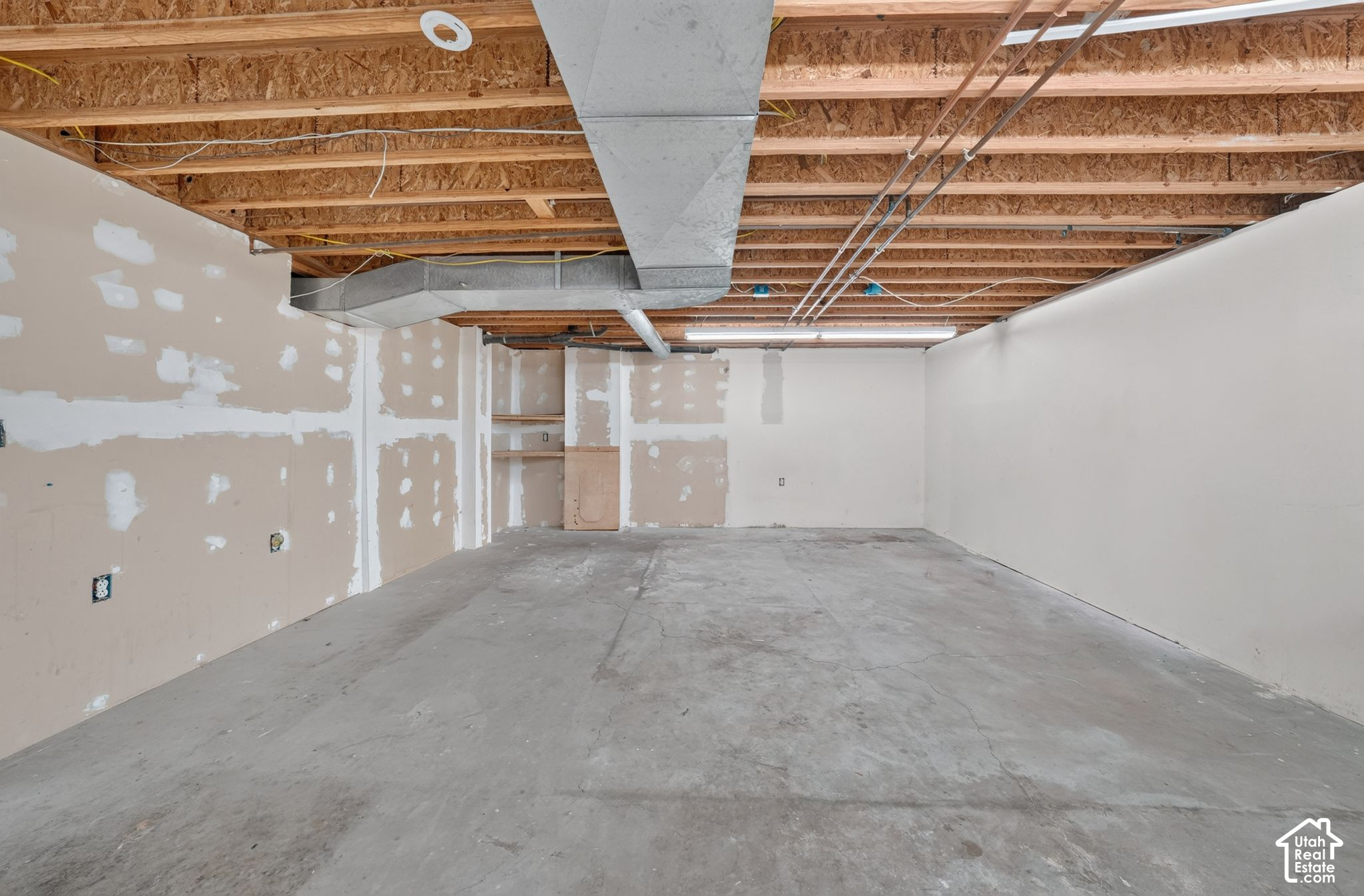 600 W VINE ST