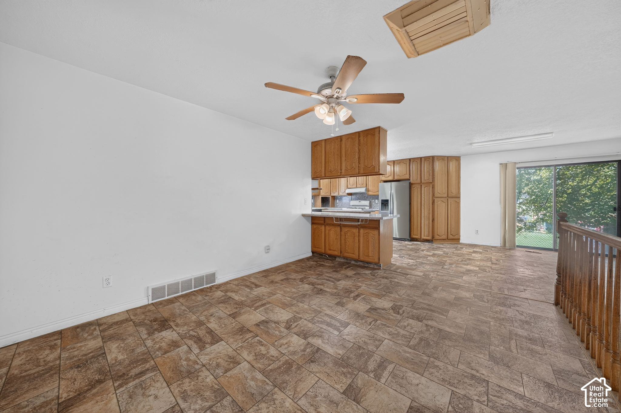 600 W VINE ST