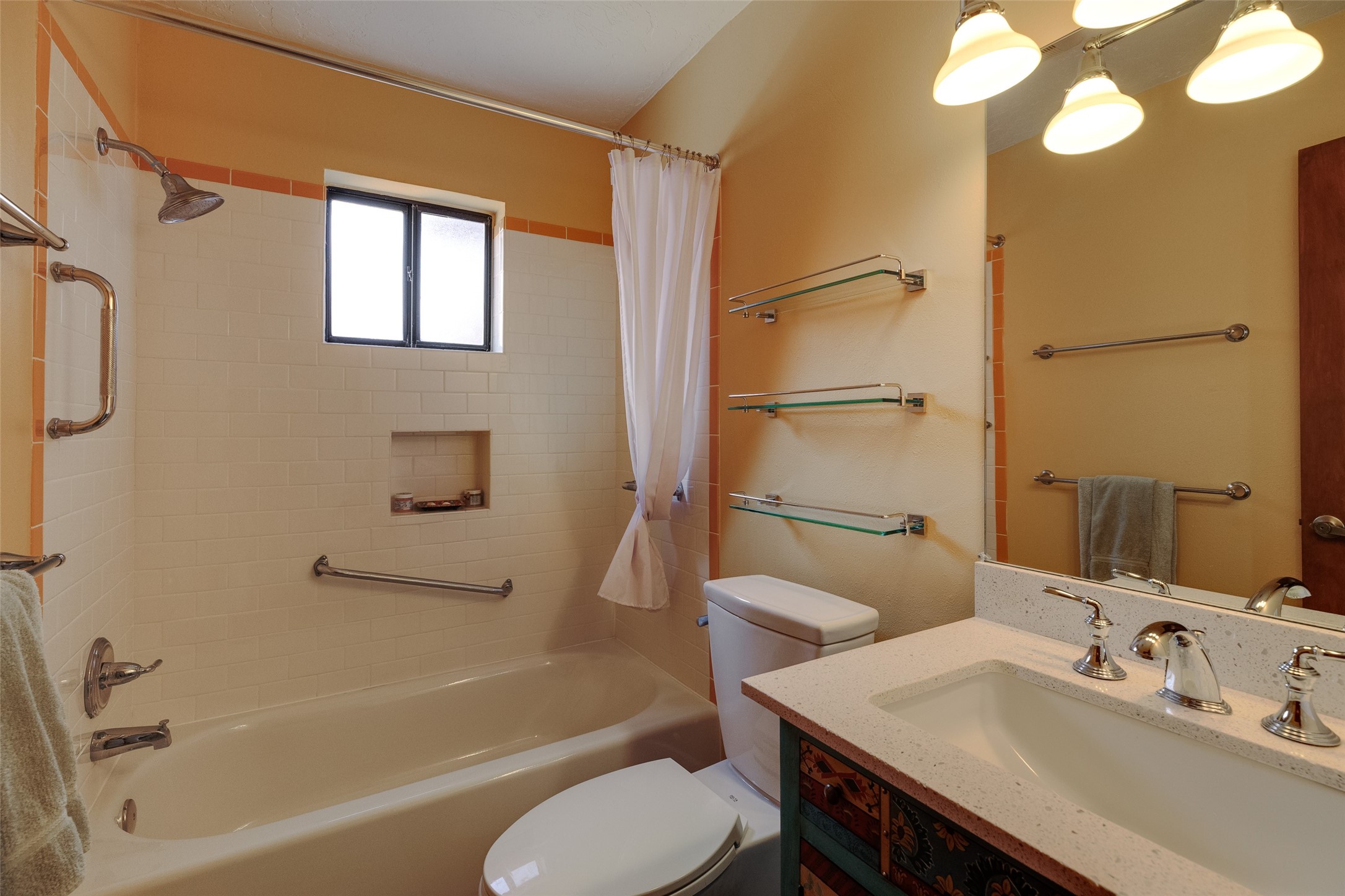 3306 Camino Cielo Vista