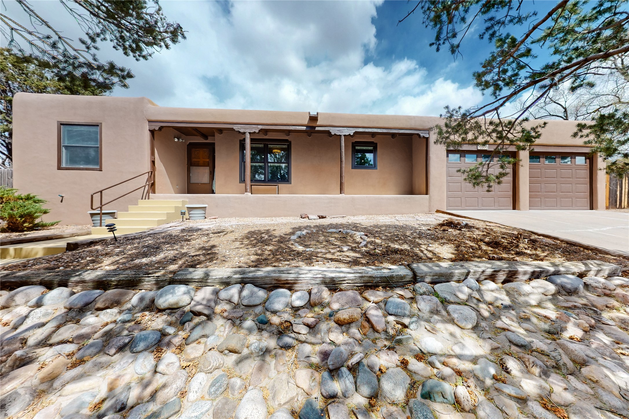 2530 Calle Delfino