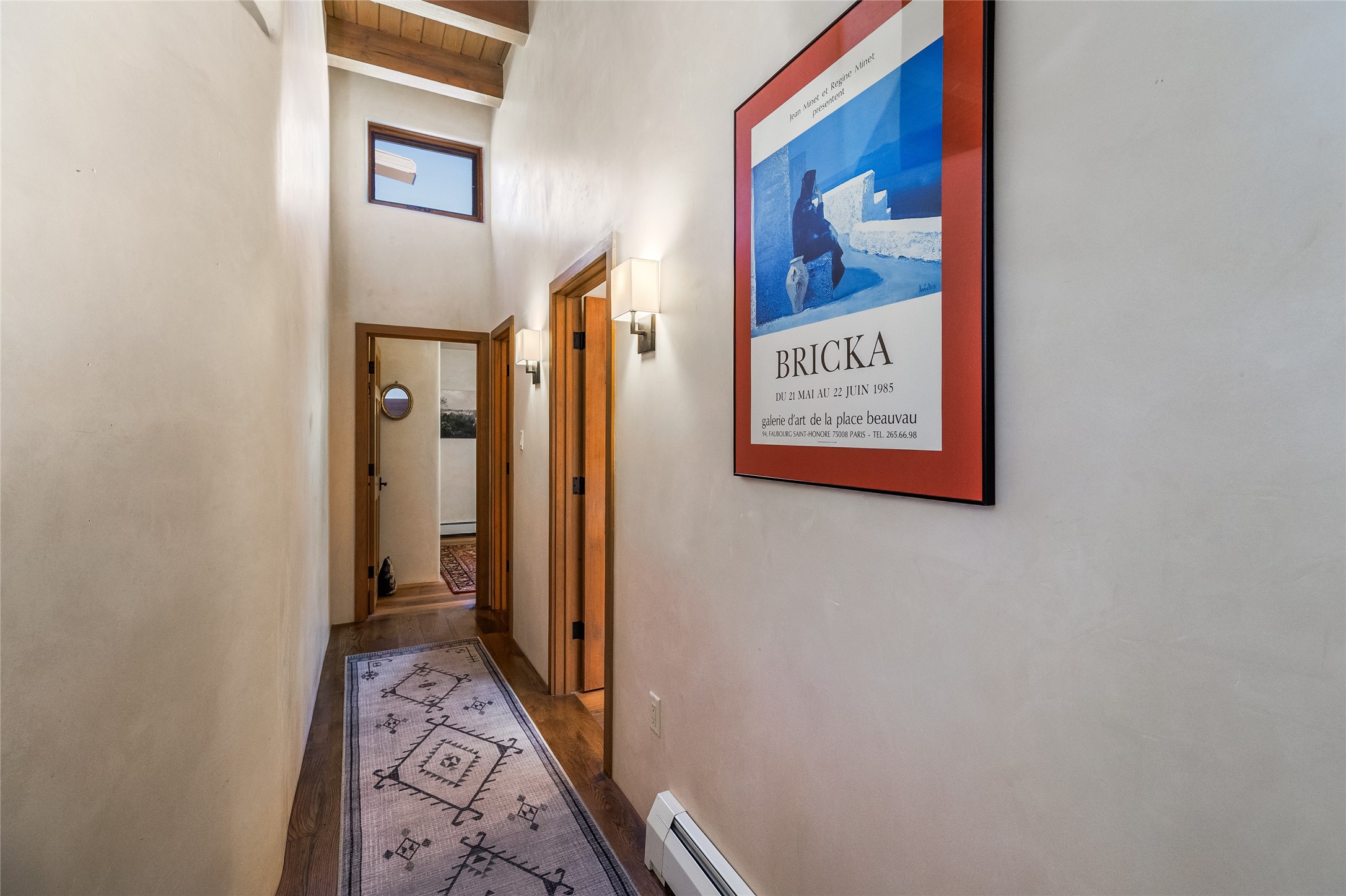 826 1/2 E Zia Road